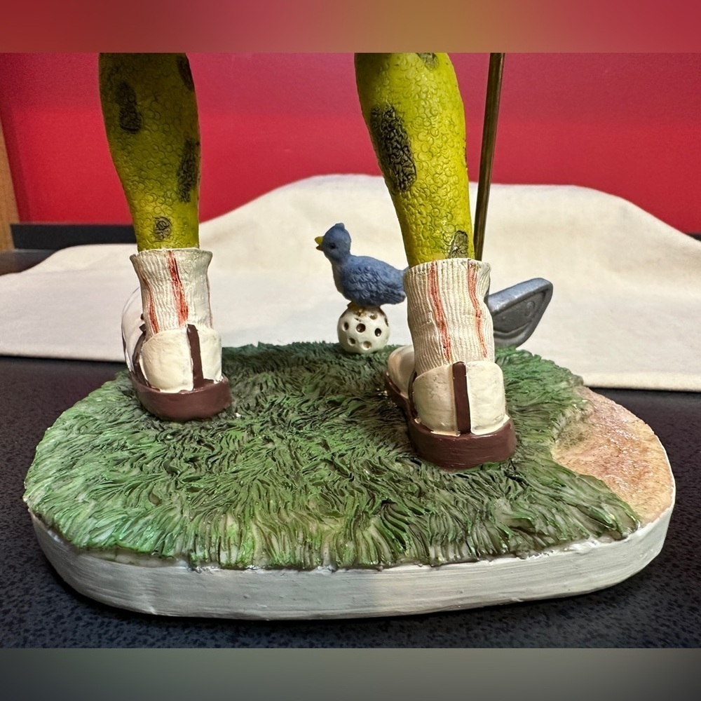 Mr Frog Goes Golfing Resin Figurine Statue Approximately 5.25”x4.25”x10” Birdie - Picture 12 of 15